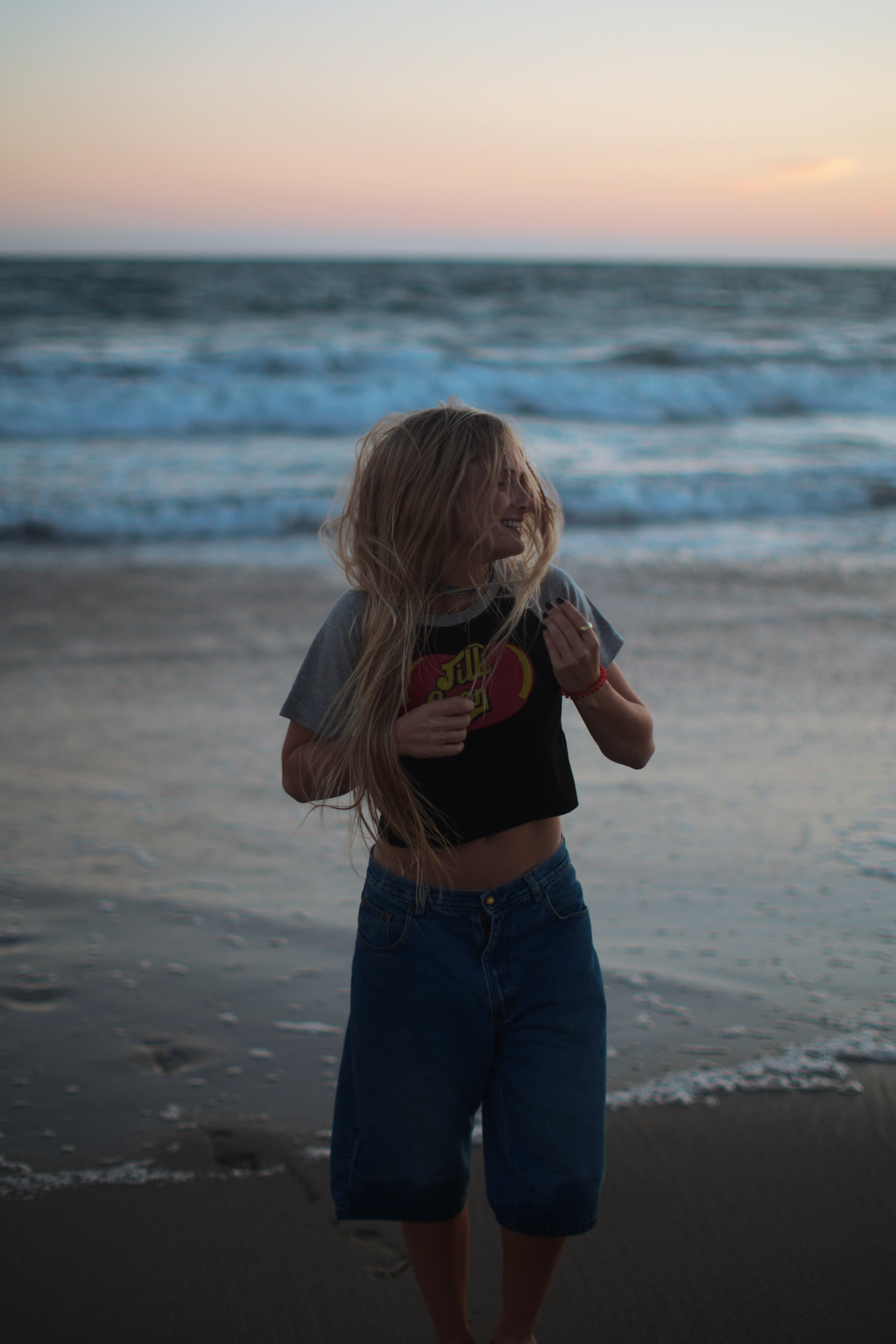 Color-Blocked Raglan Sleeve Crop Top